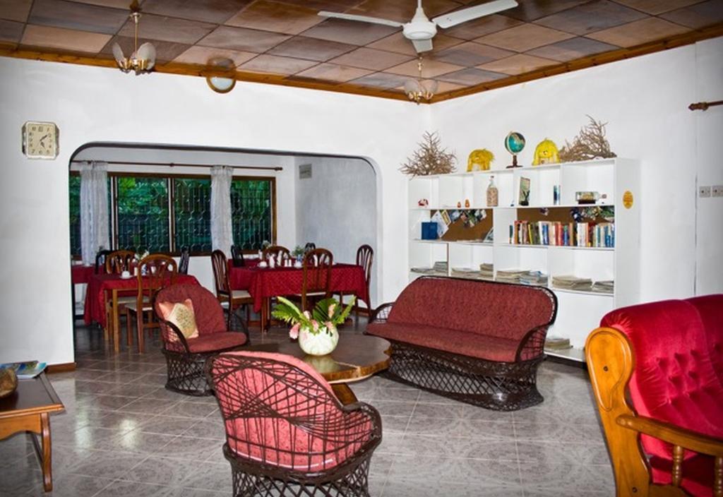Villa De Roses Beau Vallon  Exterior photo